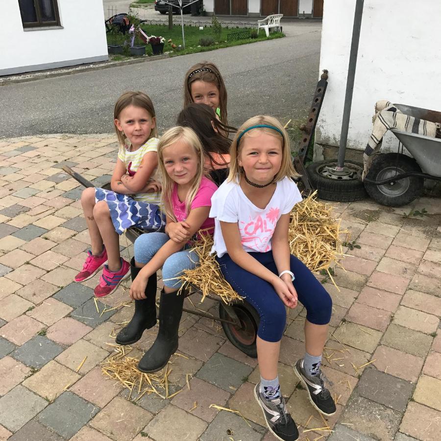 Ferienhaus Spielburg Altötting Exteriör bild