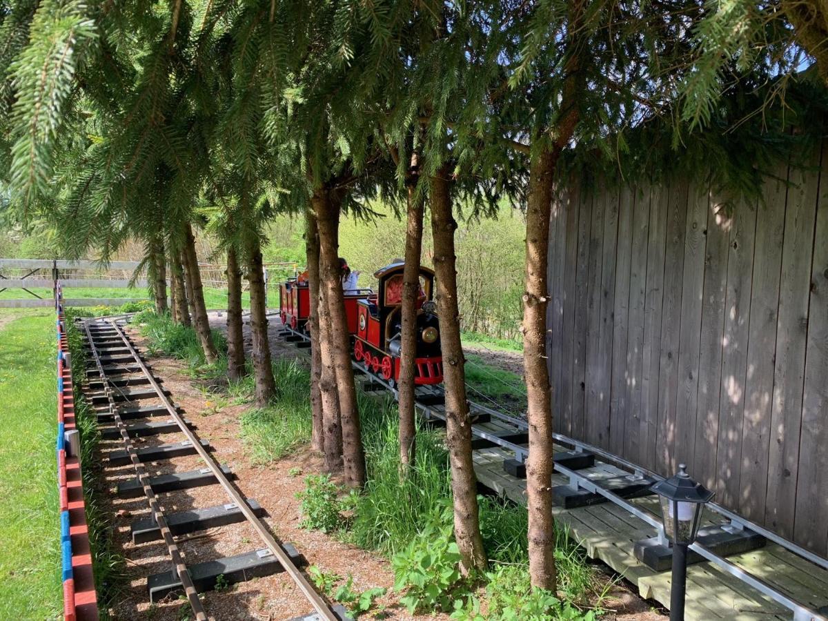 Ferienhaus Spielburg Altötting Exteriör bild