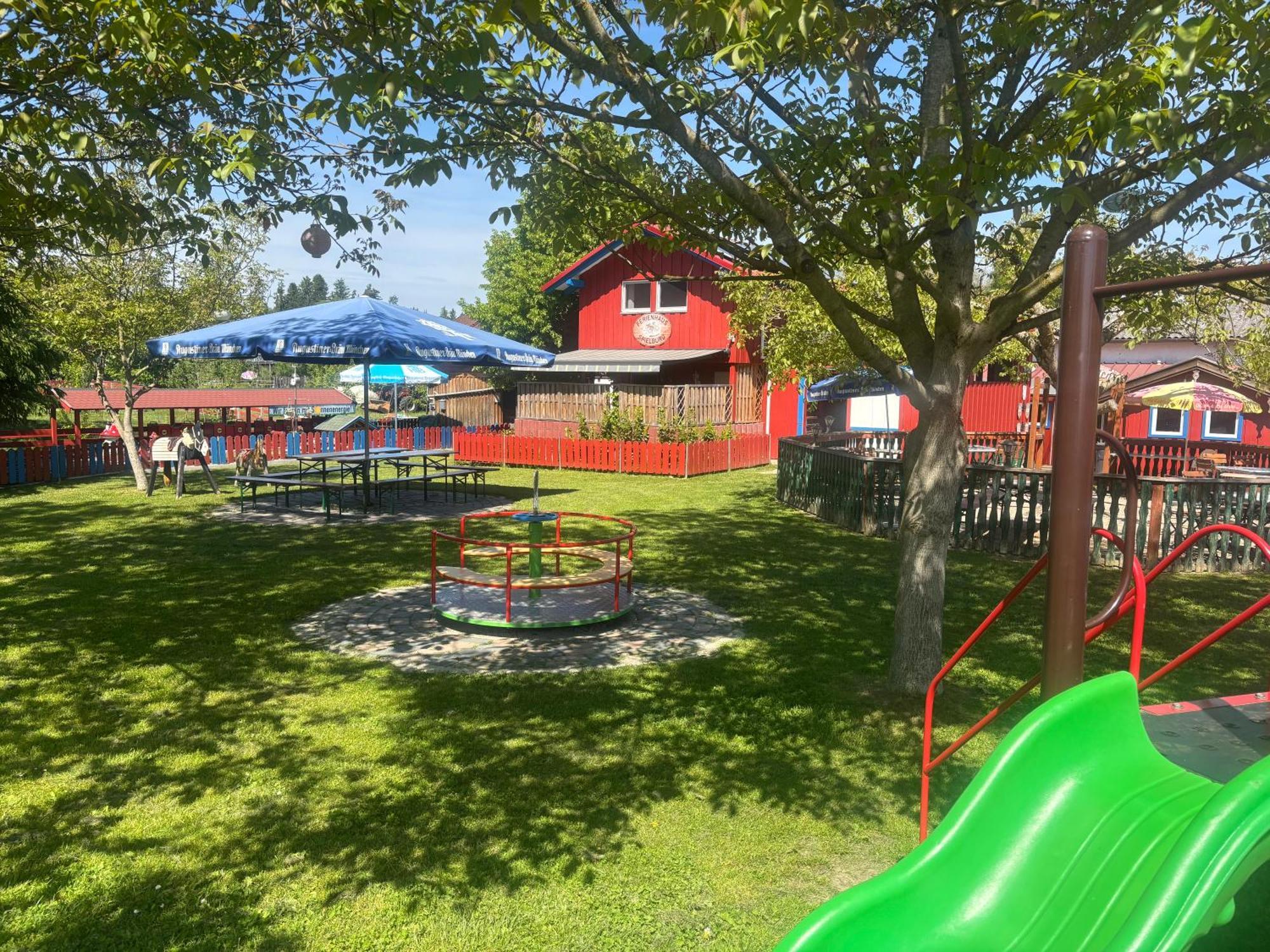 Ferienhaus Spielburg Altötting Exteriör bild