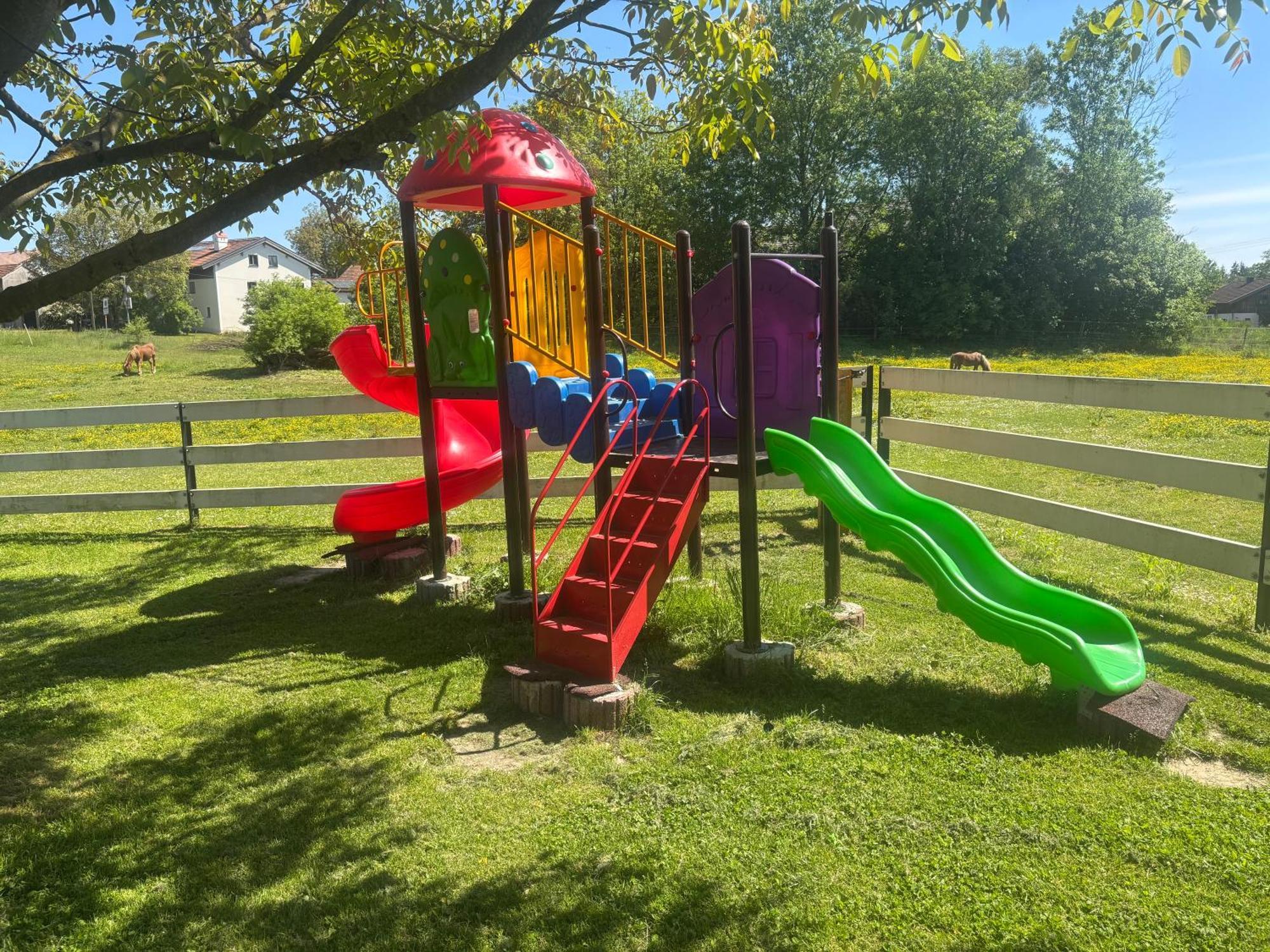 Ferienhaus Spielburg Altötting Exteriör bild