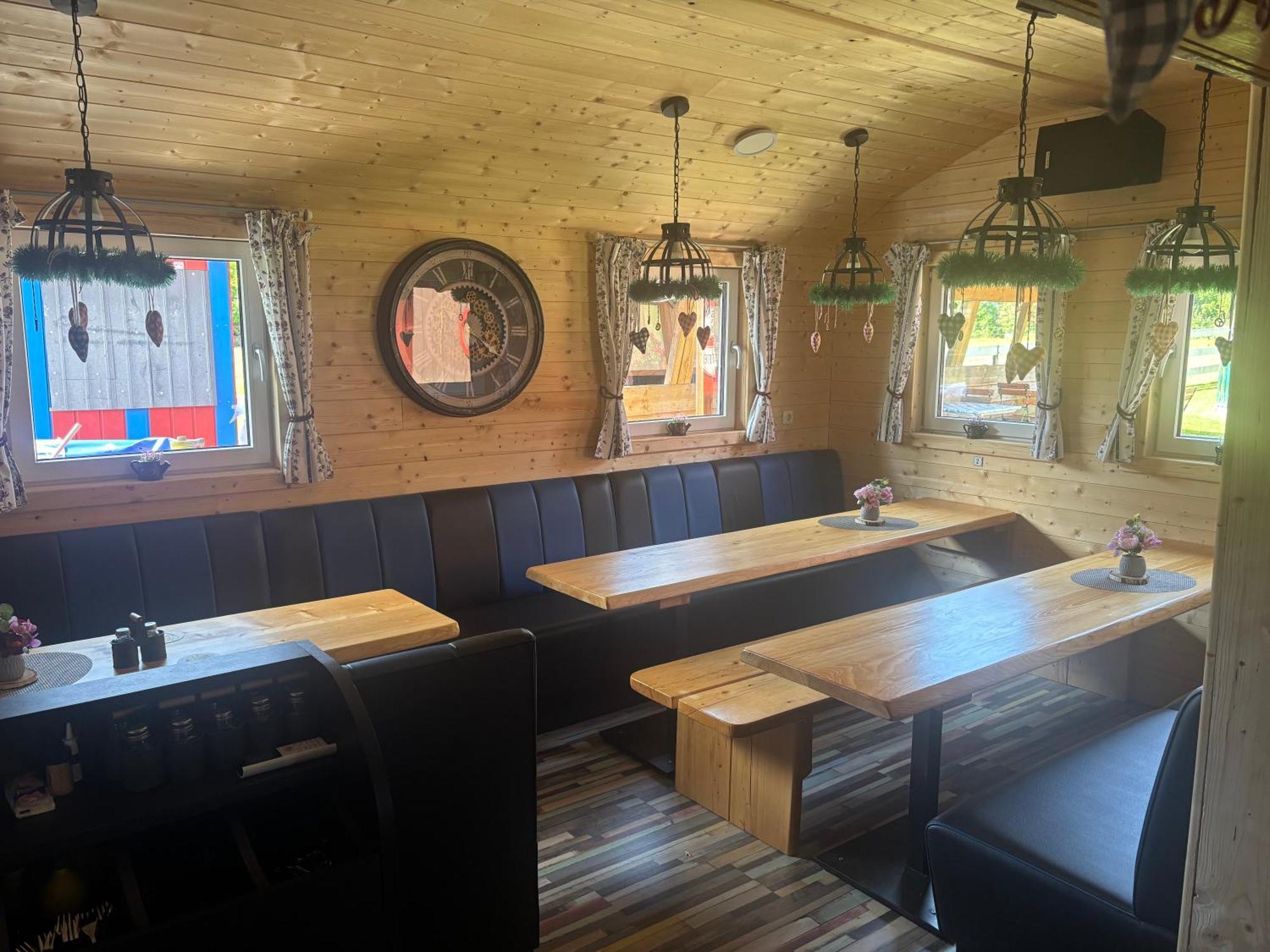 Ferienhaus Spielburg Altötting Exteriör bild
